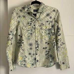 Patagonia Light Green Floral Button-Down Shirt